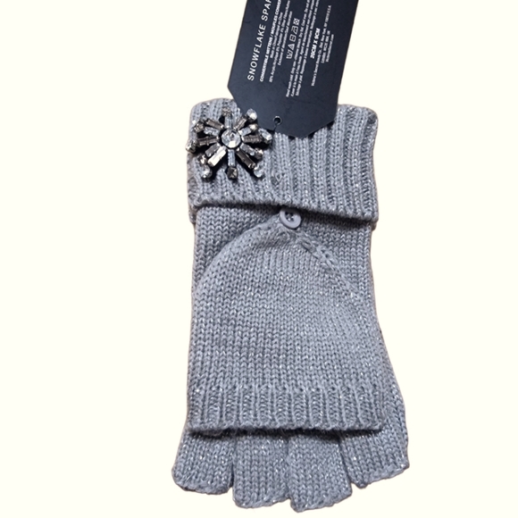 Victoria's Secret Winter Angel Collection Sparkle Hat & Gloves NWT - Picture 5 of 7